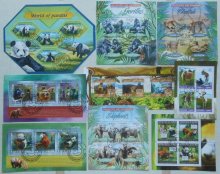 Rozpredaj obrovskej zbierky aršíkov a blokov
