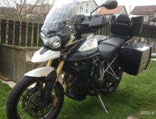Triumph Tiger 800