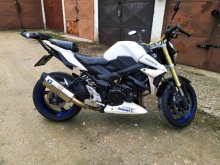 Predám Suzuki gsr 750