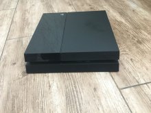 Predám ps4 + camera