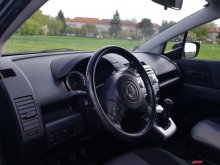 Mazda 5   7-miestna
