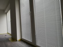 ŽALÚZIE A SIEŤKY PROTI HMYZU