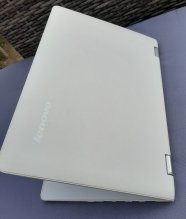 Lenovo IdeaPad Yoga 300