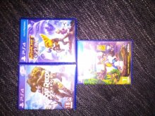 Predam konzolu Ps4  + dohoda