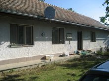 Predáme dom so záhradami v Hrachove