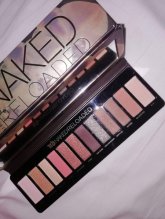 Urban Decay Naked Reloaded paletka očných tieňov