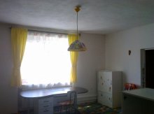 Na predaj RD - 3 -izbový v obci Pukanec