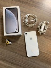 Bratislava / Predam 2x Iphone XR /128GB