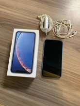 Bratislava / Predam 2x Iphone XR /128GB