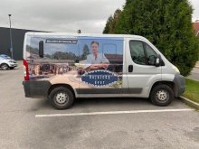 Peugeot Boxer minibus