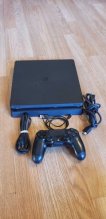PREDÁM PLAYSTATION 4
