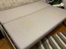Rozkladacia pohovka aj s úložným priestorom z IKEA