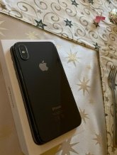 Predám iPhone xs 256 gb :)
