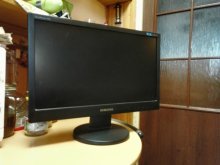LCD monitor Samsung Syncmaster 953