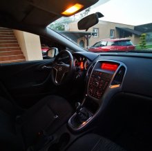 MMotors Autopožičovňa Opel Astra