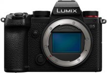 Panasonic LUMIX S5 Full Frame Mirrorless Camera