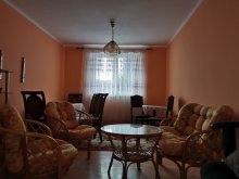 RODINNÝ a HOSŤOVSKÝ DOM POZEMOK 811 m2 BZINCE P. J
