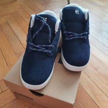 Etnies kozene topanky 37