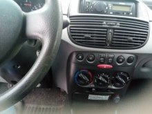 Auto na náhradné diely