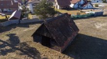 Originál škridla - BOBROVKA - pozemok v Lakšárska