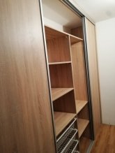 Vstavané Skrine, Kuchynské Linky Výroba, Renovácia