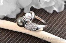 Elegantný prsteň s perlami