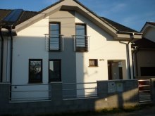 Ponúkam drevené schody a zábradlia