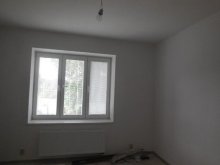 Veľký tehlový 2-izbový byt centrum mesta( P. Námestie 82m2)