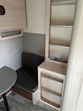 Príves skříňový Tomplan TFS 550.01 2700kg caravan