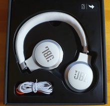 JBL Harman Live 460NC