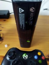 xbox 360 - 500GB verzia e
