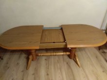Rozkladací konferenčný stôl