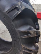 Traktorové pneumatiky 16,9-30 14PR Ozka KNK50 TT