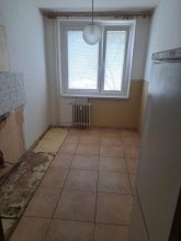 4-izbový holobyt na predaj -Brezová pod Bradlom