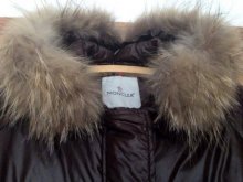 Nadherna znackova bunda MONCLER.