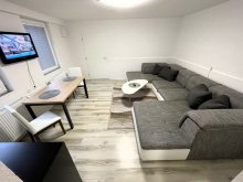Ponukam na prenajom 2 izbovy rodinny dom