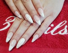 Gélové nechty, CND shellac