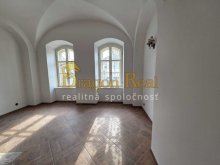 PRENÁJOM – Komerčné priestory o rozlohe 137m2