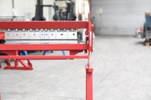 Ľahká Segmentová ohýbačka so stojanom SGR 650/1mm+