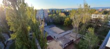 SVETLÝ 3-IZBOVÝ BYT S LOGGIOU V TOP LOKALITE RU – fotografia 2