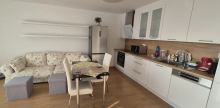 MODERNÝ 2-IZBOVÝ BYT S VEĽKÝM BALKÓNOM, CHLADEN – fotografia 6