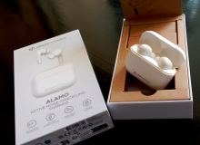 Predám Bluetooth slúchadlá Urban Vitamin Alamo ANC – fotografia 2