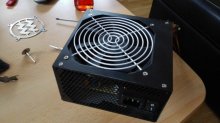 Predam Skrinu v tuningu + monitor