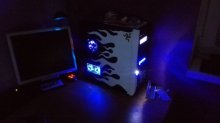 Predam Skrinu v tuningu + monitor