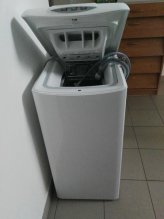 pracka Bosch zvrchu plnena