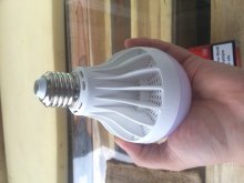 Predám LED Žiarovky E27 NOVE