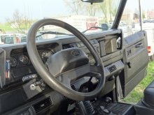 land rover defender 90