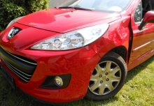 Peugeot207sw 1.4 Vti 2010    85 000km poškodený